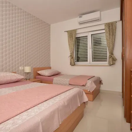 Ivana Apartment Makarska