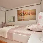 Ivana Apartman *