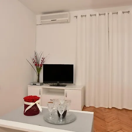 Ivana 아파트 마카르스카