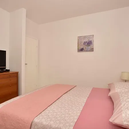 Ivana * מאקרסקה